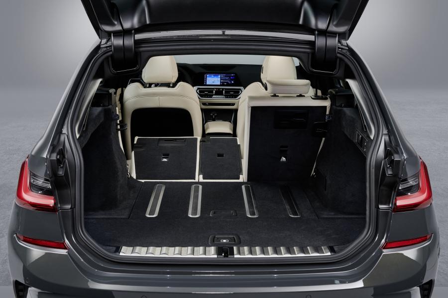 Багажник BMW 330i Touring M Sport (G21) 2019 года  (WW) (фото 20 из 93)